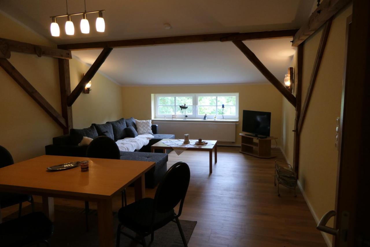 Ferienwohnung Weideglueck Osten Ngoại thất bức ảnh